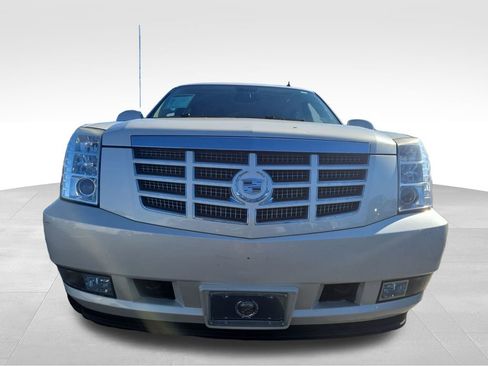 Used 2008 Cadillac Escalade EXT image 37