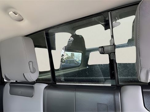 Used 2019 Toyota Tacoma SR image 61