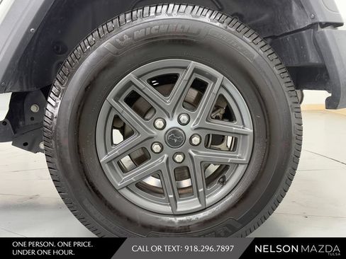 Used 2024 Jeep Wrangler Unlimited Sport AWD/4WD image 13