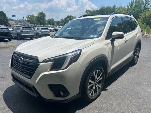 Used 2023 Subaru Forester Limited AWD/4WD image 9