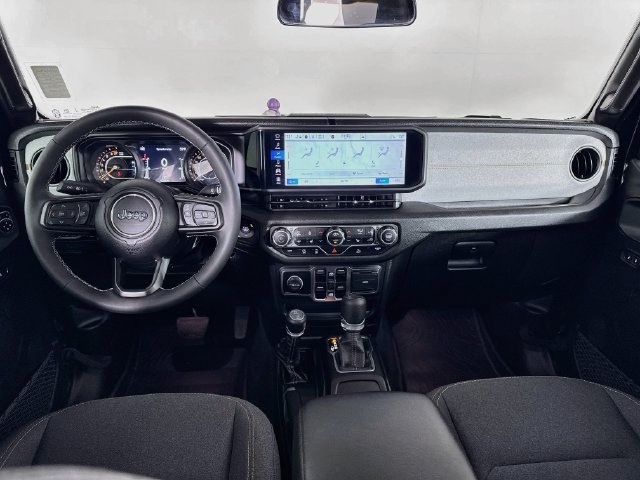 Used 2025 Jeep Gladiator Sport AWD/4WD image 27
