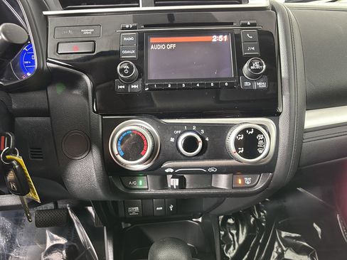Used 2016 Honda Fit LX image 31