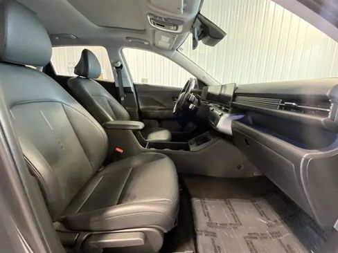 Used 2024 Hyundai Kona Limited image 22