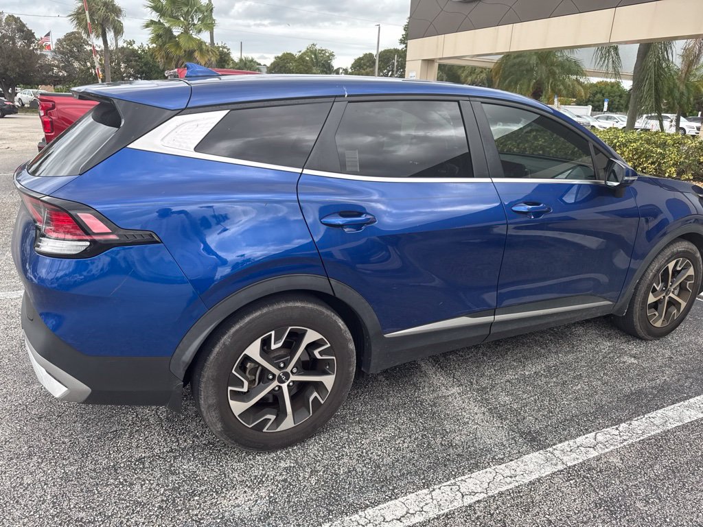 Used 2023 Kia Sportage EX FWD image 7