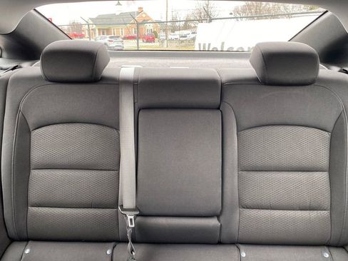 Used 2023 Chevrolet Malibu LT image 24