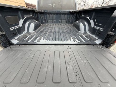 New 2026 RAM 1500 4x4 Crew Cab image 10