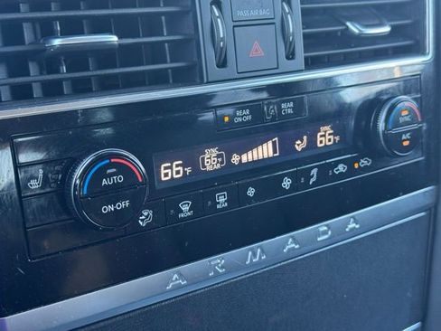 Used 2022 Nissan Armada SV image 48