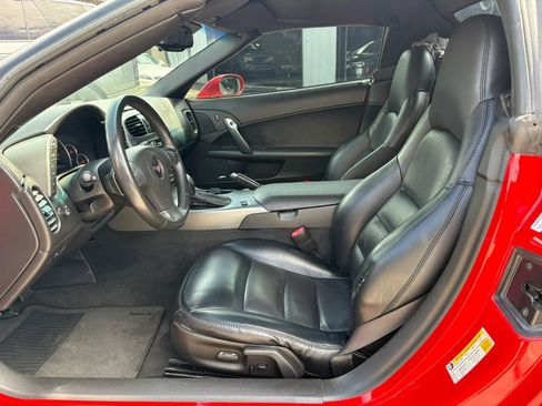 Used 2007 Chevrolet Corvette Convertible w/ Preferred Equipment Group RWD image 14