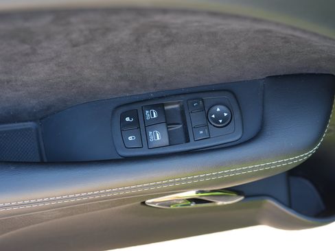 Used 2023 Dodge Challenger SRT Hellcat RWD image 17