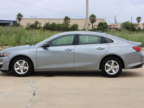Used 2023 Chevrolet Malibu LS FWD image 5