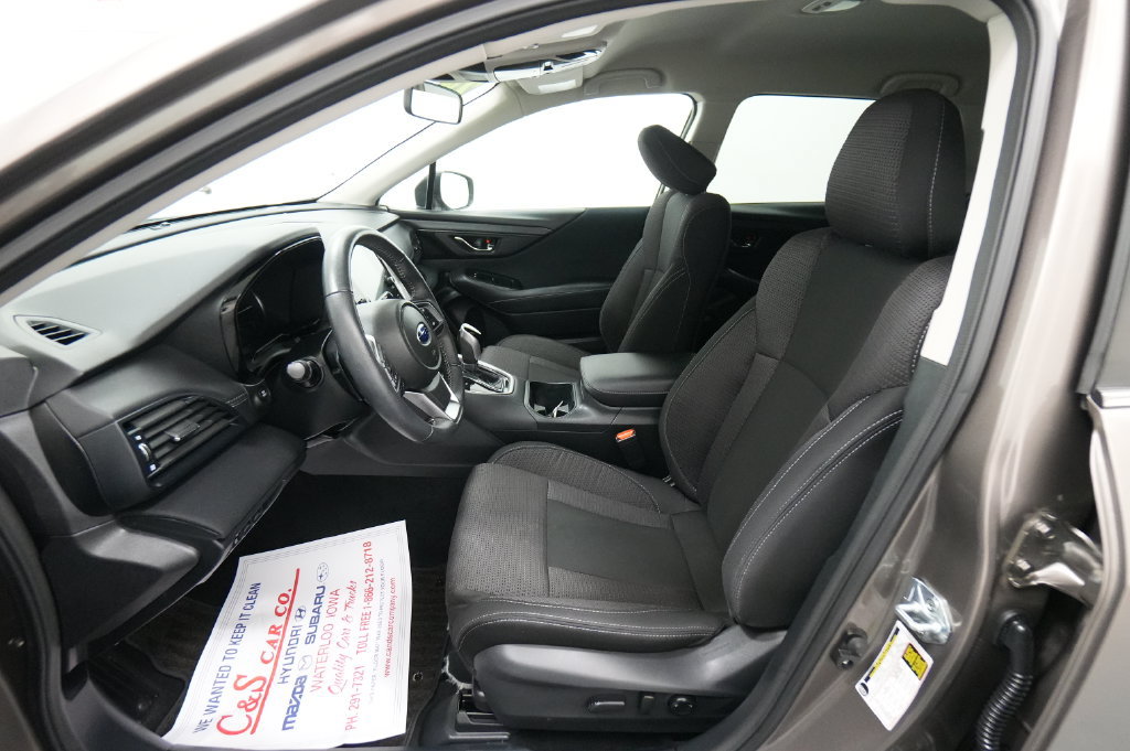 Used 2024 Subaru Outback Premium AWD/4WD image 15