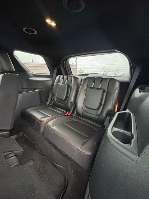 Used 2018 Ford Explorer Sport AWD/4WD image 13