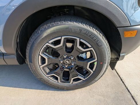 New 2026 Ford Bronco Sport Outer Banks image 10