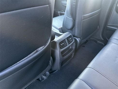 Used 2018 Honda Ridgeline RTL-E image 25