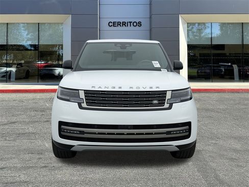 New 2025 Land Rover Range Rover Autobiography image 2