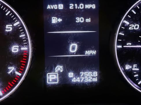 Used 2024 Subaru Outback Premium AWD/4WD image 8