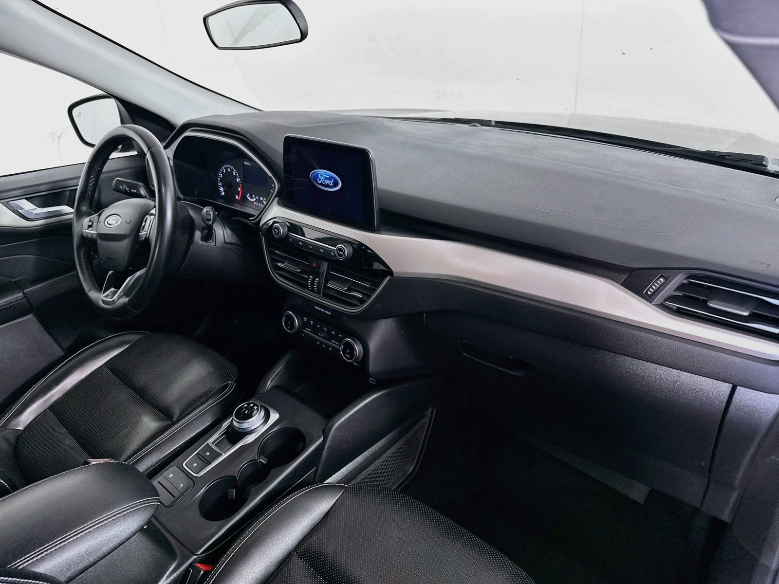 Used 2022 Ford Escape SEL FWD image 29