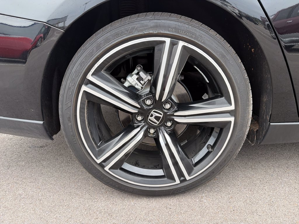 Used 2026 Honda Accord SE image 10