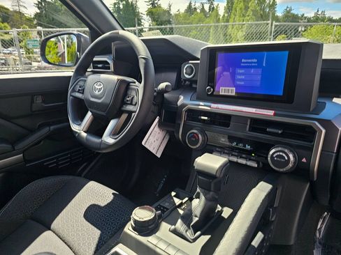 New 2026 Toyota 4Runner SR5 AWD/4WD image 11