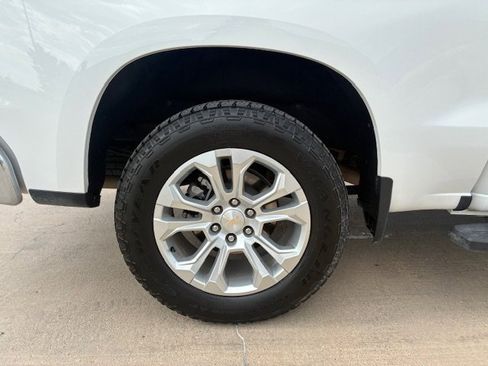 Used 2024 Chevrolet Silverado 1500 LTZ w/ LTZ Convenience Package II image 10