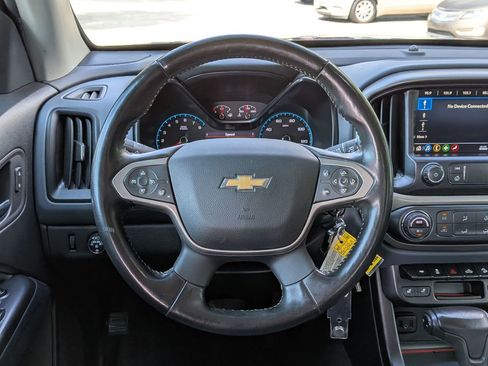 Used 2021 Chevrolet Colorado Z71 RWD image 12