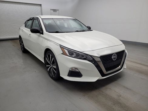 Used 2019 Nissan Altima 2.5 SR image 13