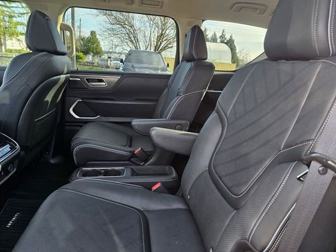 Used 2025 INFINITI QX80 Luxe image 22