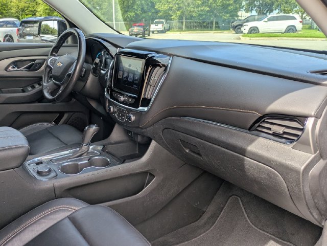 Used 2019 Chevrolet Traverse LT FWD image 31