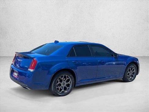 Used 2018 Chrysler 300 S AWD/4WD image 5