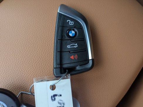 Used 2024 BMW X3 sDrive30i w/ Premium Package RWD image 33