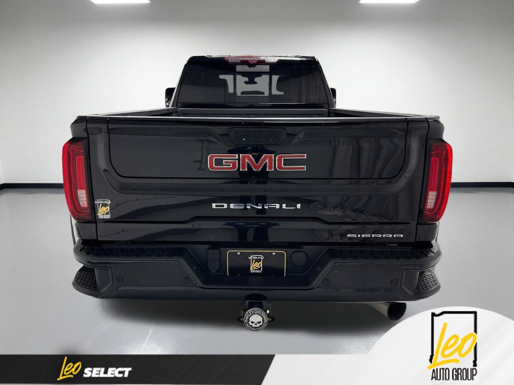 Used 2023 GMC Sierra 3500 Denali w/ Denali Ultimate Package AWD/4WD image 9