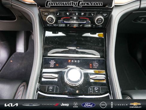 Used 2023 Jeep Grand Cherokee Summit image 19