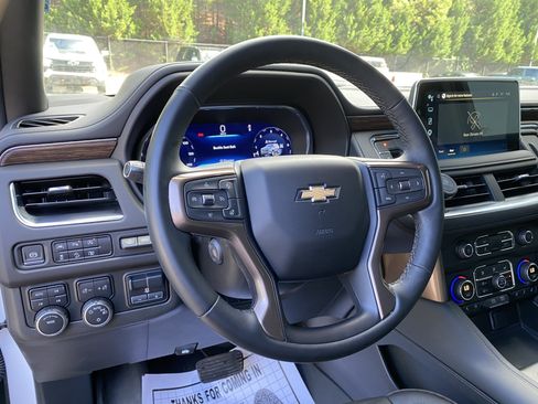 Used 2024 Chevrolet Tahoe High Country w/ Premium Package AWD/4WD image 17