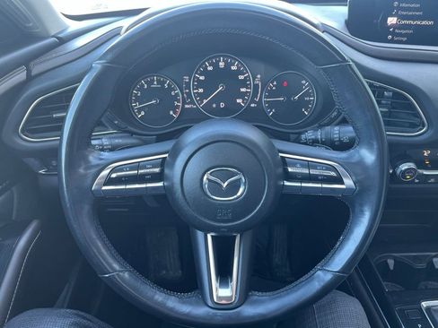 Used 2020 MAZDA CX-30 Premium image 18