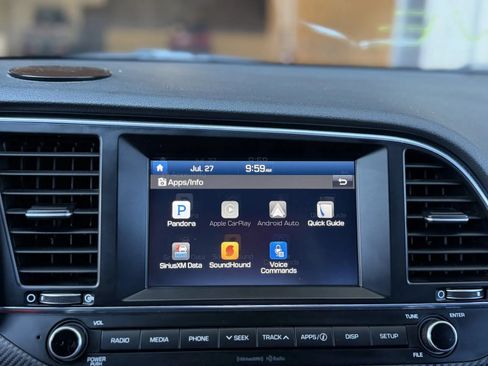 Used 2017 Hyundai Elantra Sport FWD image 29