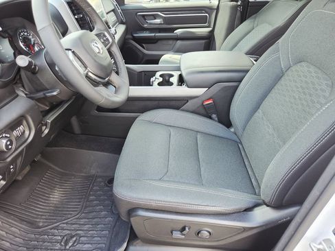 Used 2025 RAM 1500 Lone Star AWD/4WD image 11