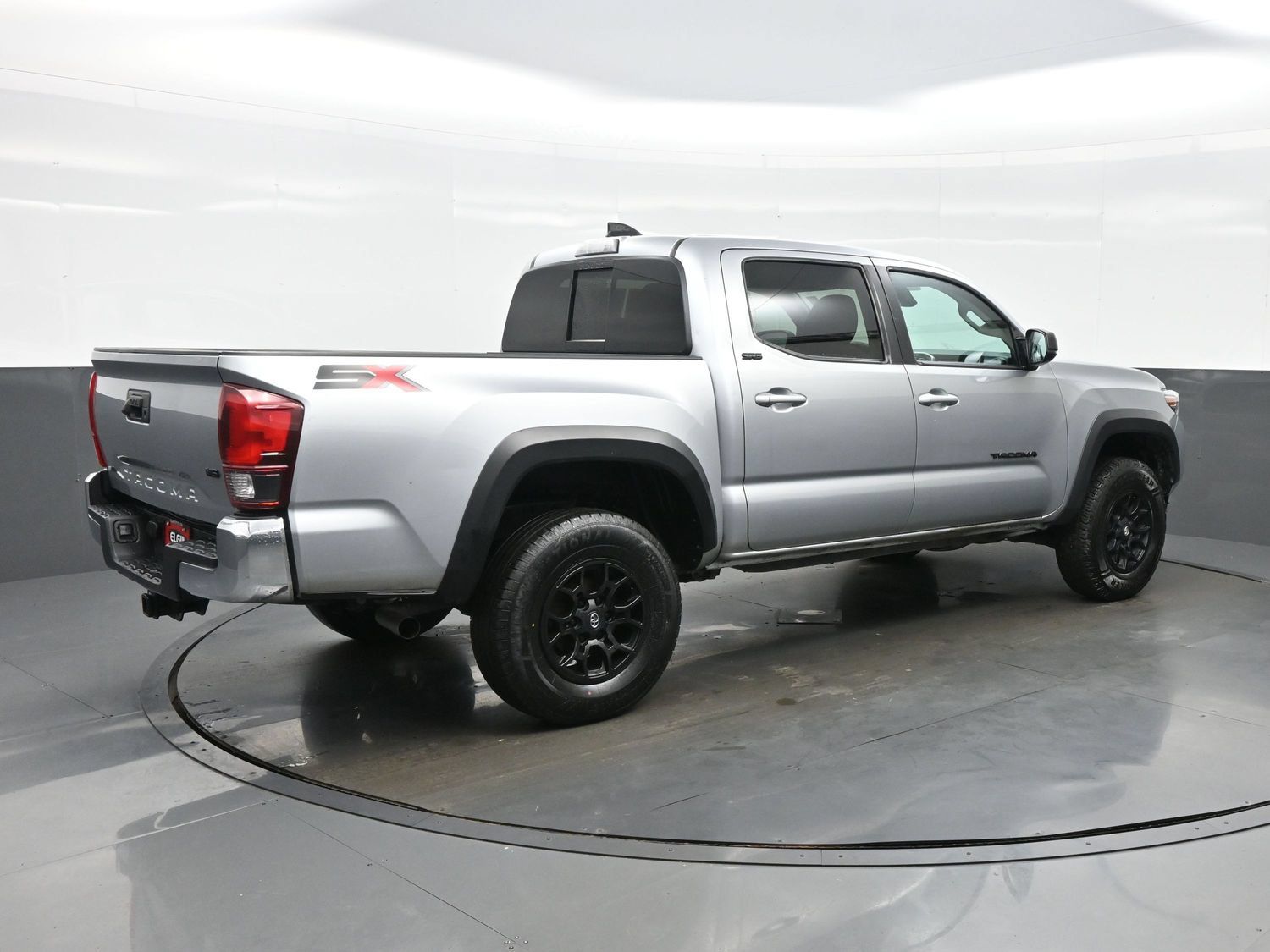Used 2023 Toyota Tacoma SR5 w/ SX Package RWD image 6