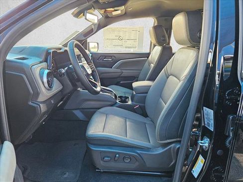 New 2026 Chevrolet Colorado ZR2 w/ Technology Package AWD/4WD image 4