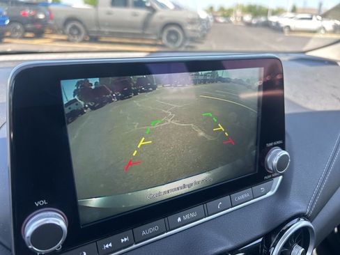 Used 2025 Nissan Sentra SV FWD image 12
