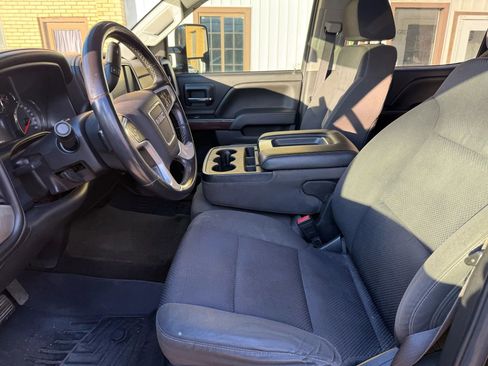 Used 2015 GMC Sierra 2500 SLE image 10
