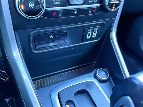 Used 2022 Ford EcoSport SES image 31