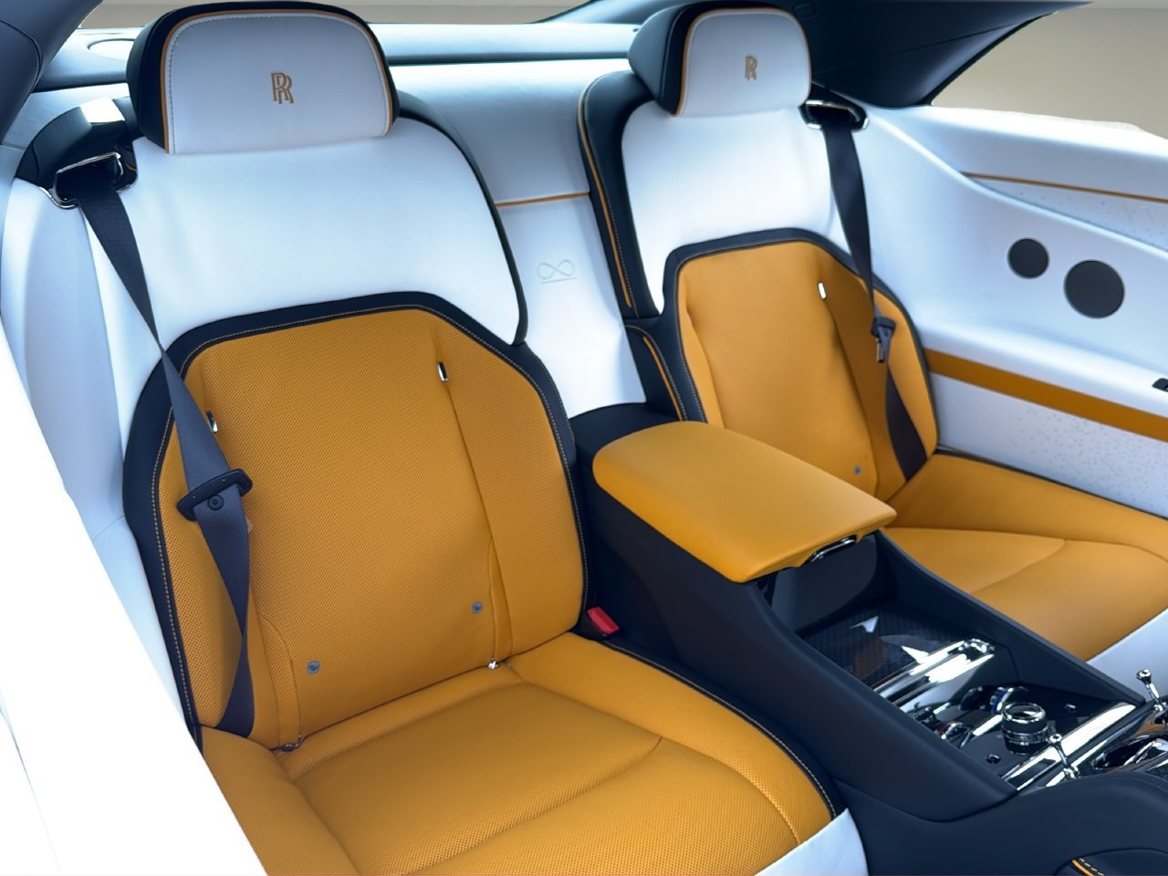 Certified 2025 Rolls-Royce Spectre Black Badge AWD/4WD image 22