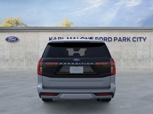 New 2026 Ford Expedition Max Platinum w/ Driver's Package image 5