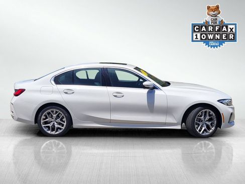 Used 2025 BMW 330i xDrive Sedan AWD/4WD image 3
