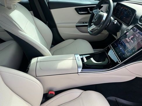 Used 2024 Mercedes-Benz C 300 C 300 image 17