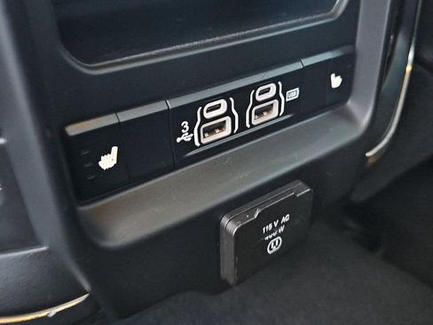 Used 2019 RAM 2500 Limited image 25