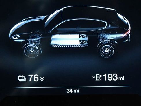 New 2025 Maserati Grecale Folgore image 9