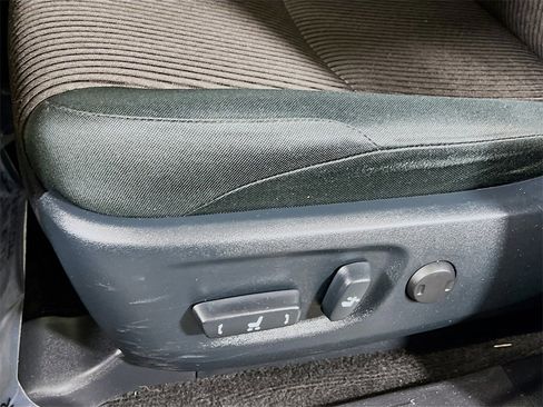 Certified 2024 Toyota 4Runner TRD Off-Road image 18