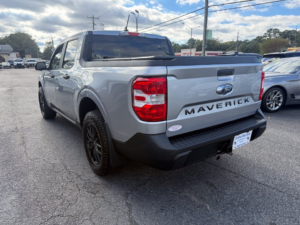 Used 2022 Ford Maverick XL FWD image 4