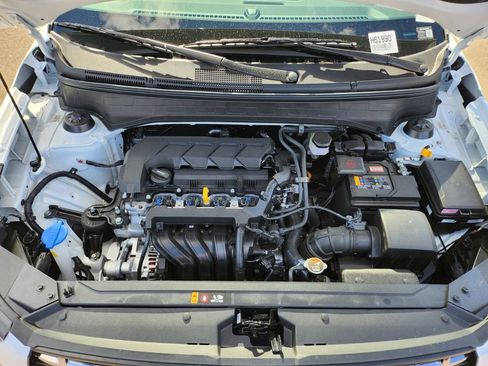 New 2026 Hyundai Venue SEL FWD image 9